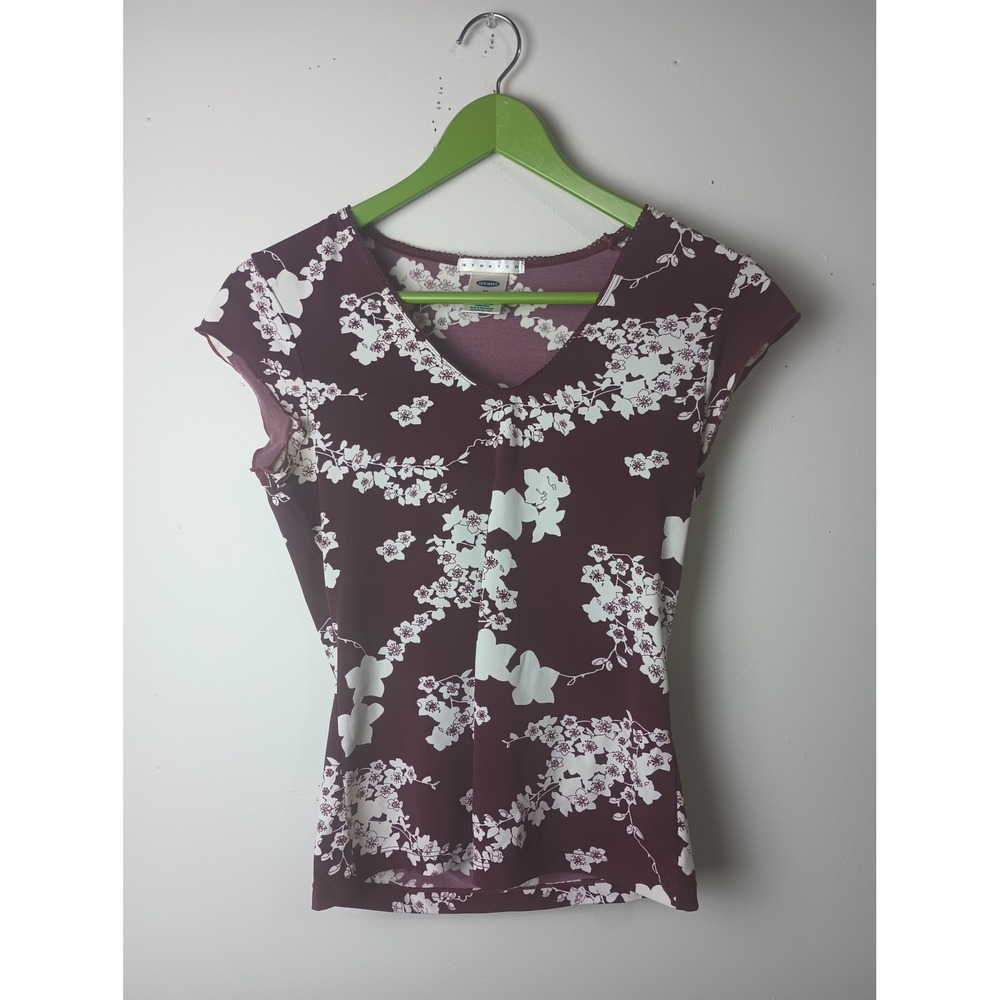 Old Navy‎ Women Burgundy Floral V-Neck Cap Sleeve Stretch Top XS Plum Blossom
